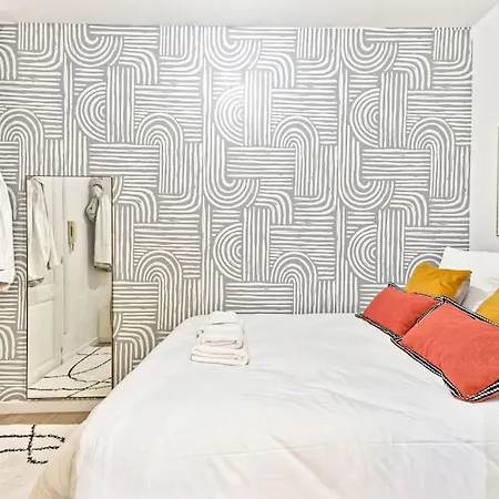 Proche Atelier Des Lumieres Apartmán Paříž